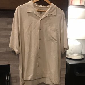 Tommy Bahama Button Down